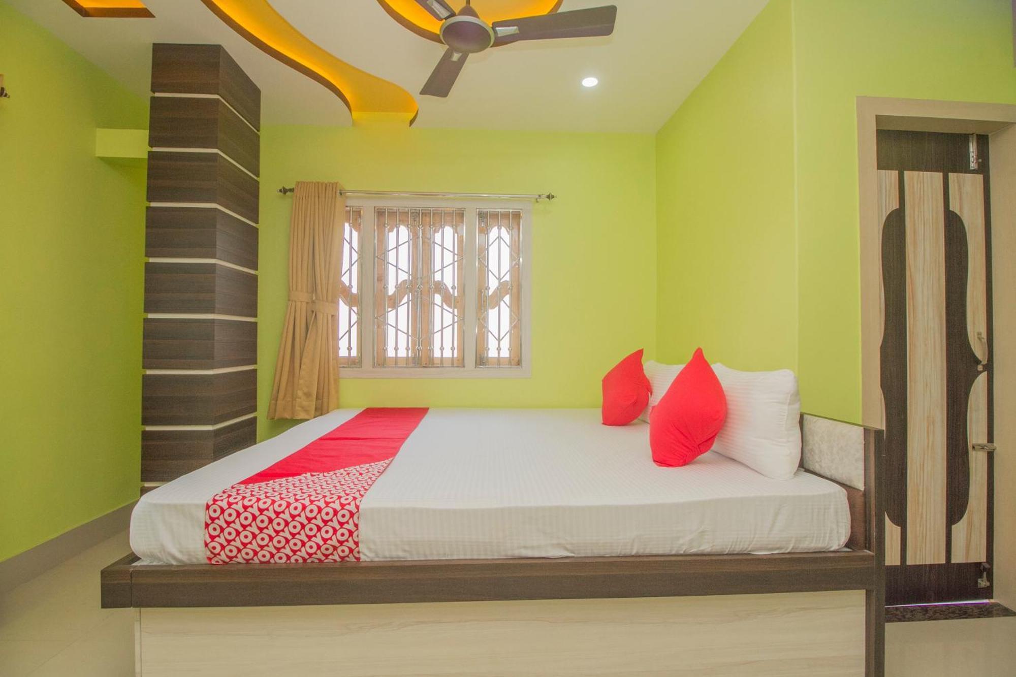 Super Hotel O Kalpana Residency Inn Силигури Экстерьер фото