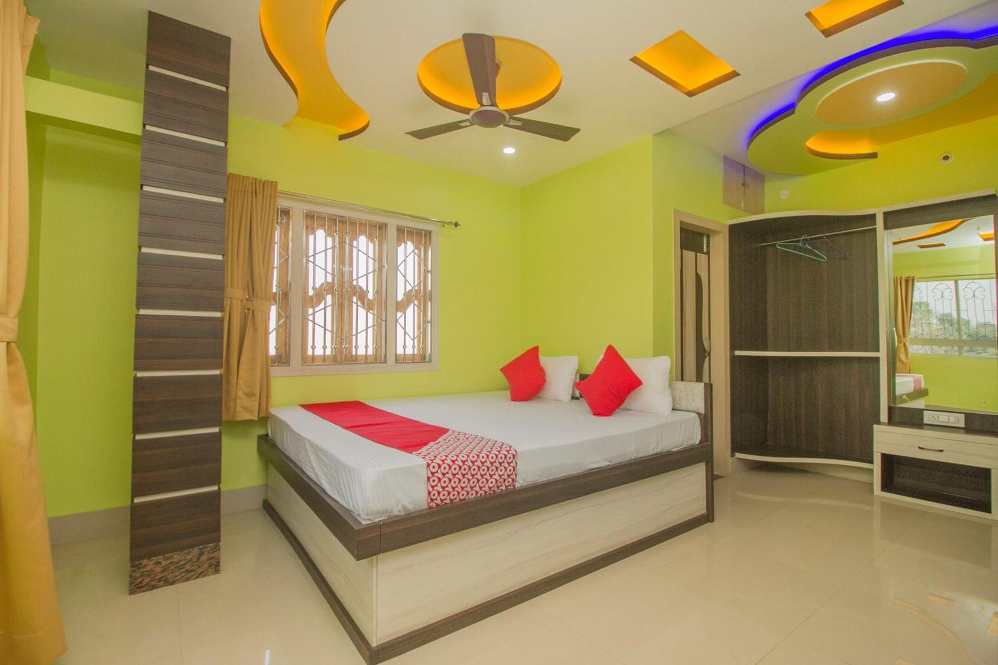 Super Hotel O Kalpana Residency Inn Силигури Экстерьер фото